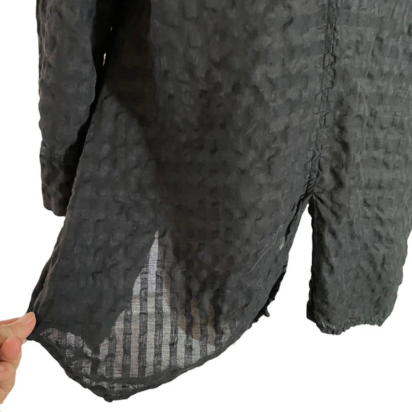 Cut Loose Linen Blend Handkerchief Hem Button Front Top - Picture 5 of 7